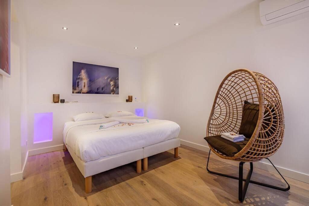 Appartement 5*, Climatise, Avec Terrasse Au Quartier Le Panier Marseille Luaran gambar