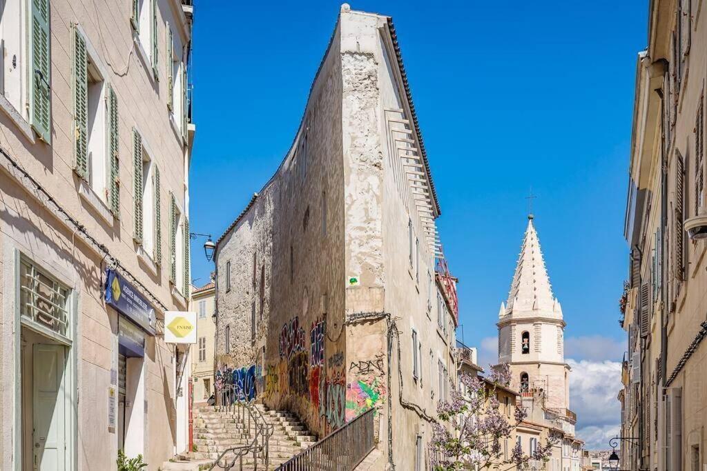 Appartement 5*, Climatise, Avec Terrasse Au Quartier Le Panier Marseille Luaran gambar