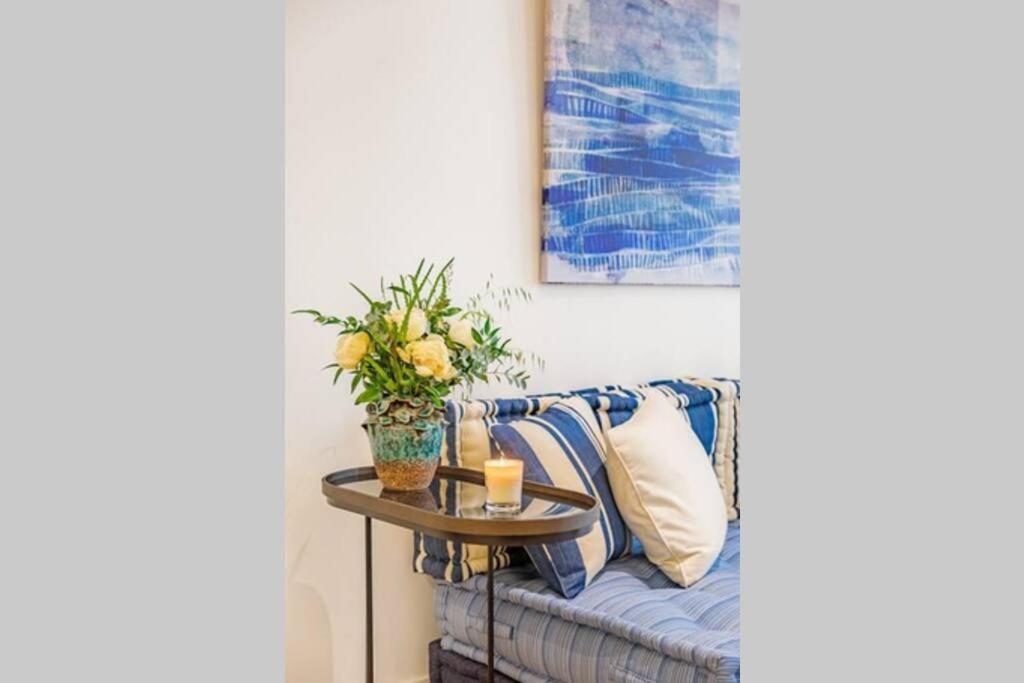 Appartement 5*, Climatise, Avec Terrasse Au Quartier Le Panier Marseille Luaran gambar